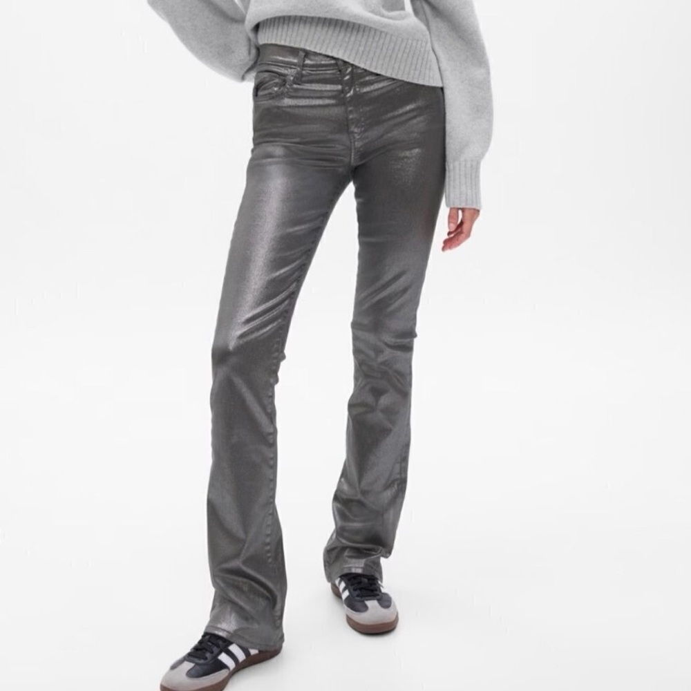Gap- Mid Rise Metallic Grey
Baby Boot Jeans
